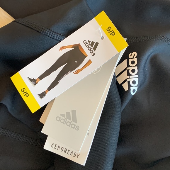 ADIDAS tight fit High rise active wear - Picture 7 of 10